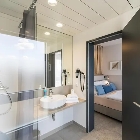 מלון Wirotel Warnemuende *